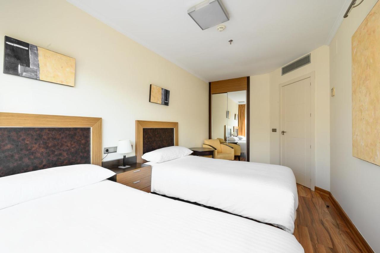 Apartamento Duplex Solarium Benalmadena Playa Dış mekan fotoğraf